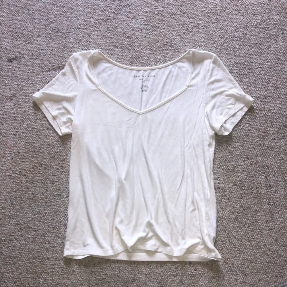 ISO literally my favorite top - Picture 3 of 3